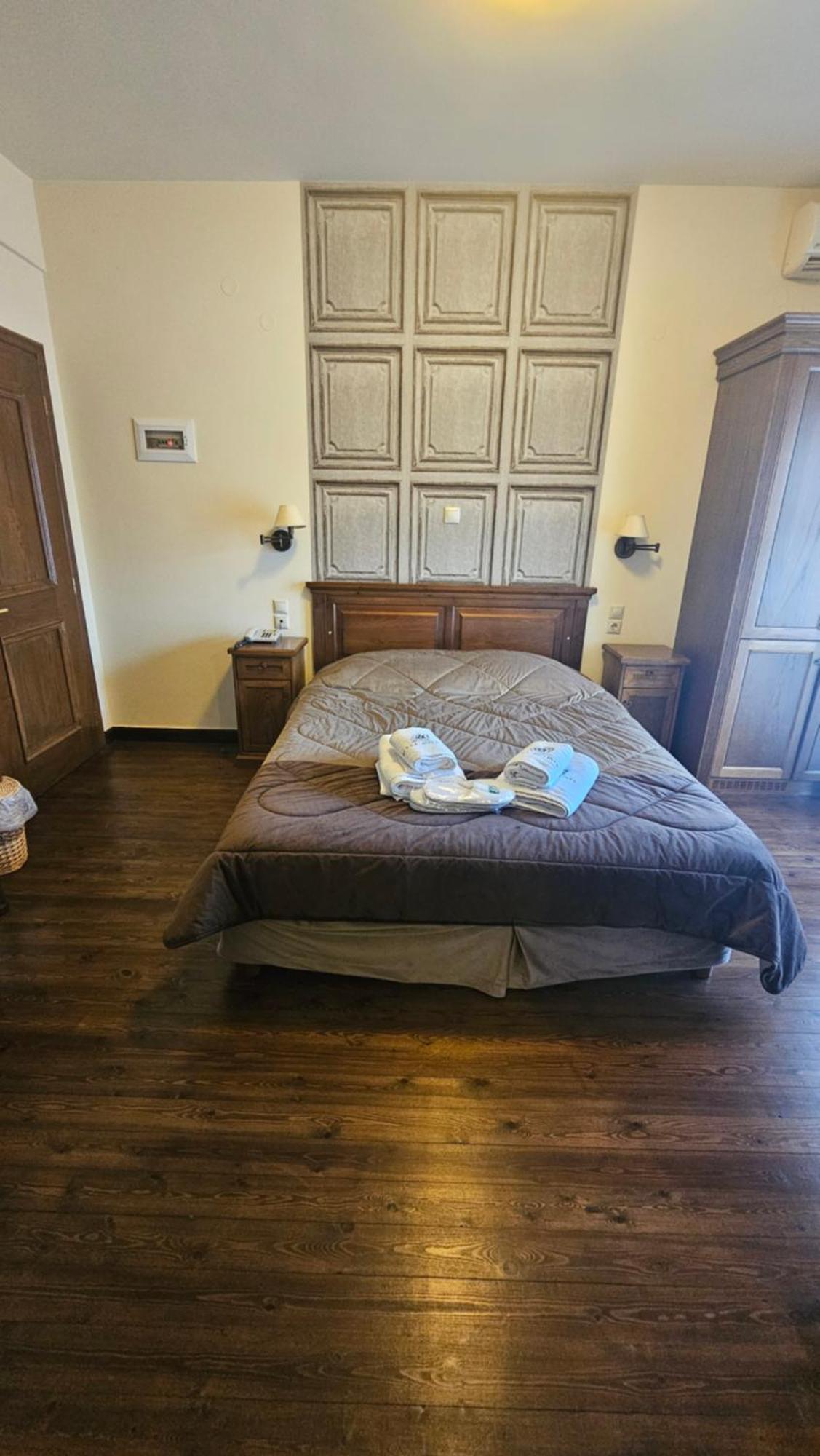 Villa Virginia Hotel Voutiron Ngoại thất bức ảnh