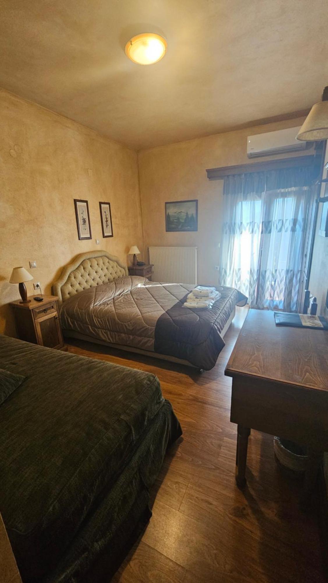 Villa Virginia Hotel Voutiron Ngoại thất bức ảnh